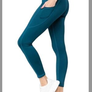 Avia Women's High Rise Flex Tech Peacock Teal Legging With Side Pockets L